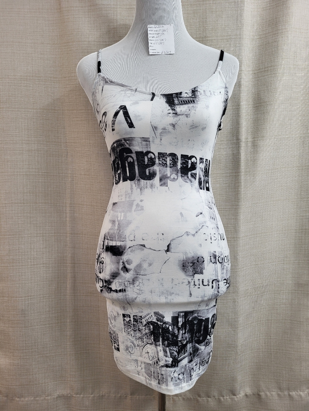 Popular 21 Women's Black White Mini Dress‎ Bodycon Newsprint Stretch Size Small